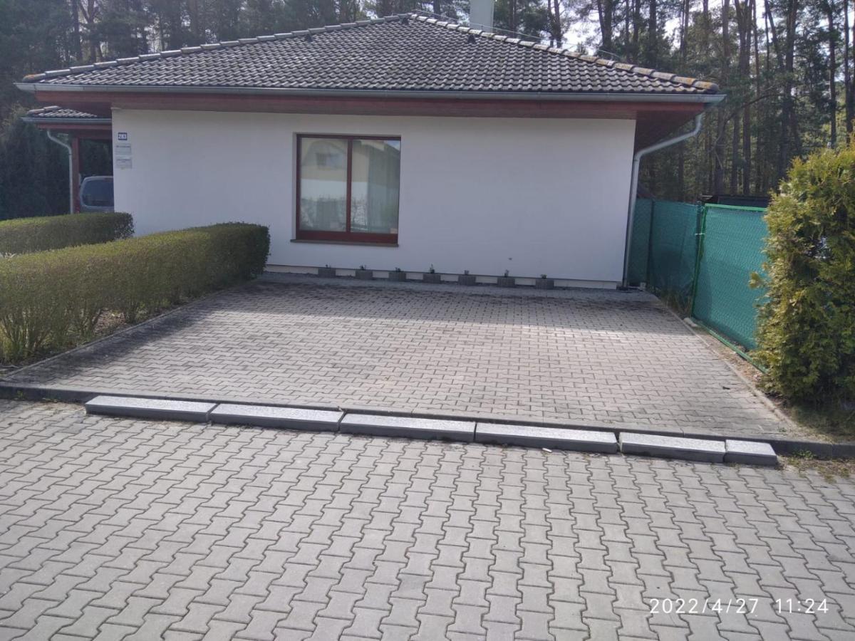 Relaxklub Villa S Wellness Tremosna Bagian luar foto