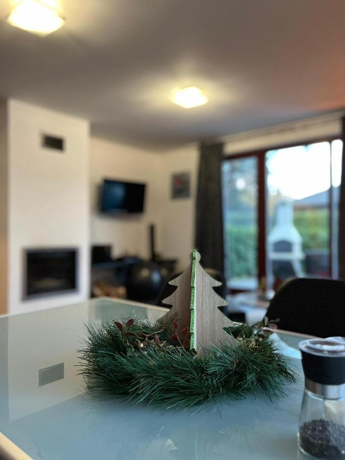 Relaxklub Villa S Wellness Tremosna Bagian luar foto