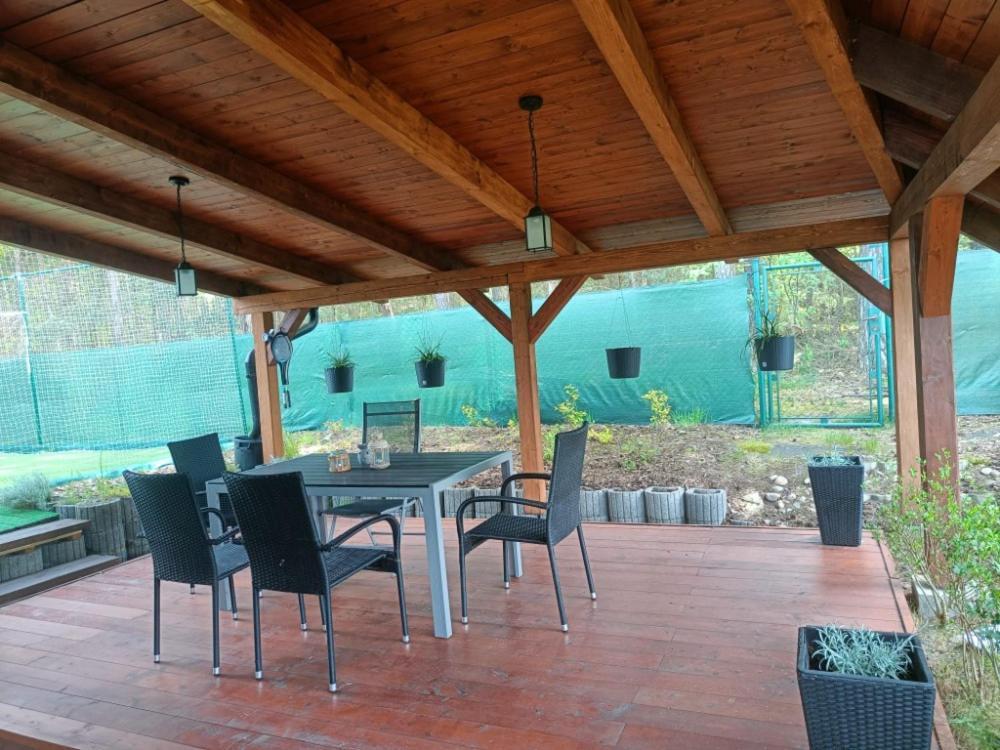 Relaxklub Villa S Wellness Tremosna Bagian luar foto
