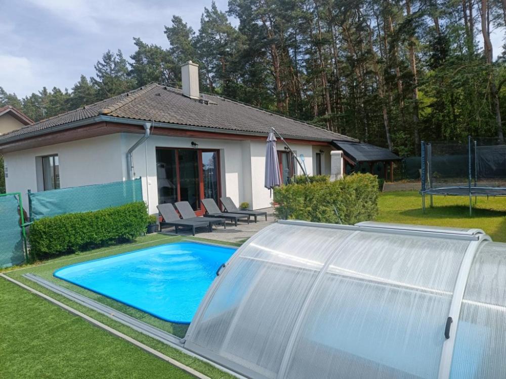 Relaxklub Villa S Wellness Tremosna Bagian luar foto